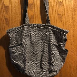 thirty-one Retro Metro